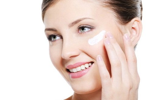 Mỹ phẩm dưỡng da rất cần thiết cho quá trình chăm sóc da