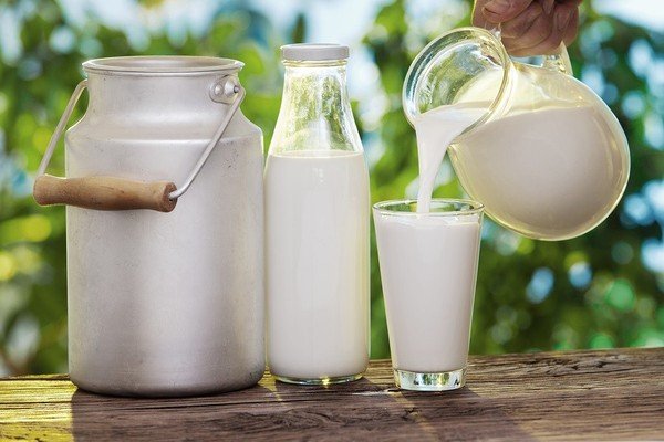 Cách chăm sóc da mặt tự nhiên hiệu quả từ sữa tươi