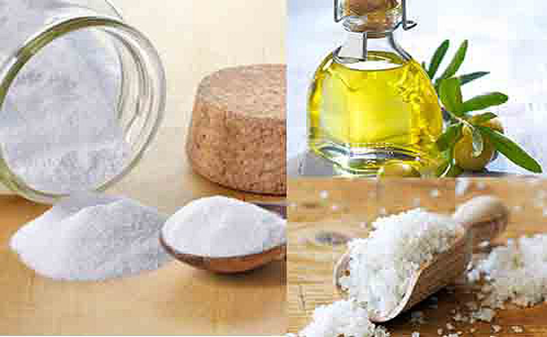 Tẩy da chết bằng dầu oliu kết hợp muối hoặc đường