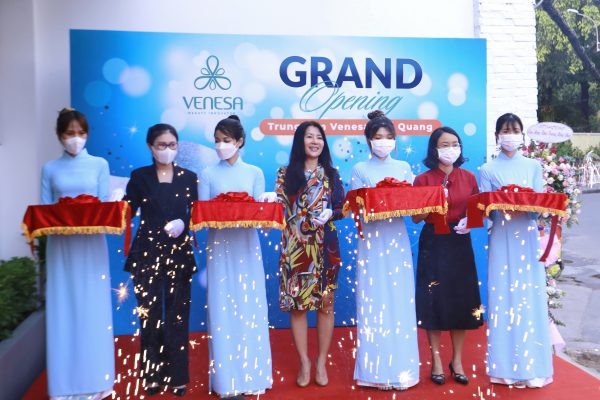 Venesa Việt Nam khai trương trung tâm chăm sóc sắc đẹp thứ 11