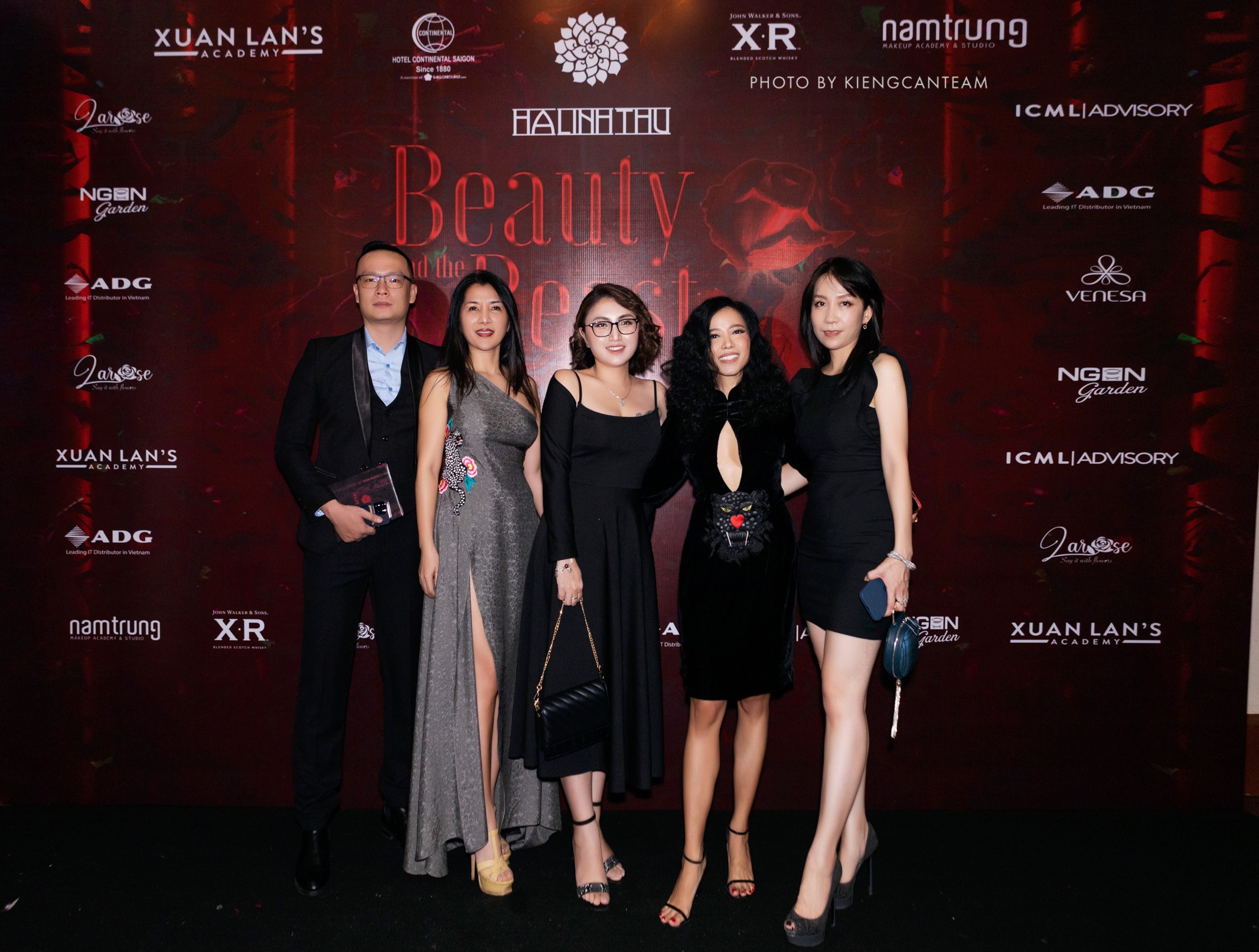 Venesa Việt Nam đồng hành cùng show diễn “Beauty and the Beast”